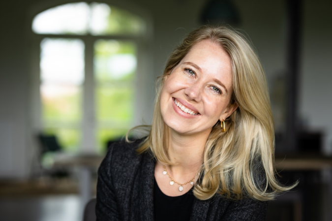 Business-Shooting, Portraitfotos, Medien-Managerin, Thielen Fotografie und Film