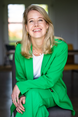 Business-Shooting, Portraitfotos, Medien-Managerin, Thielen Fotografie und Film