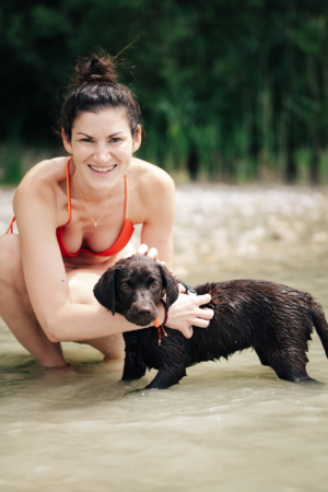 People-Shooting, Portraitfoto von junger Frau am sommerlichen Ammersee, Thielen Fotografie und Film