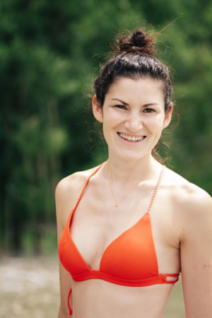 People-Shooting, Portraitfoto von junger Frau am sommerlichen Ammersee, Thielen Fotografie und Film