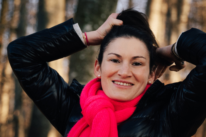 People-Shooting, Portraitshooting von junger Frau in der Natur, Thielen Fotografie und Film