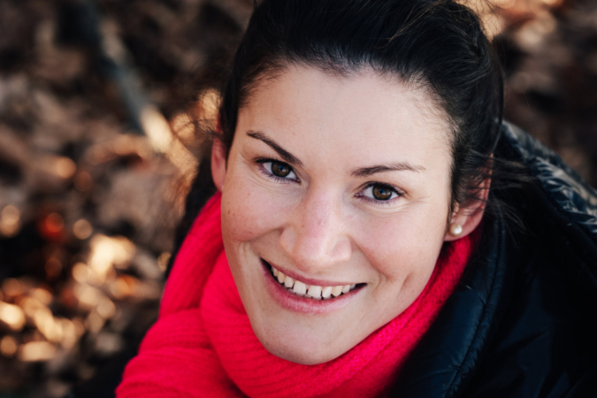 People-Shooting, Portraitshooting von junger Frau in der Natur, Thielen Fotografie und Film