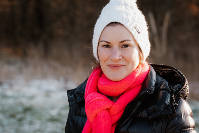 People-Shooting, Portraitshooting von junger Frau in der Natur, Thielen Fotografie und Film