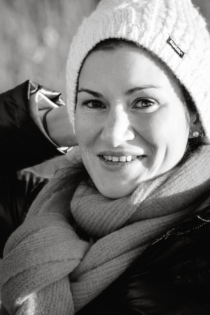 People-Shooting, Portraitshooting von junger Frau in der Natur, Thielen Fotografie und Film