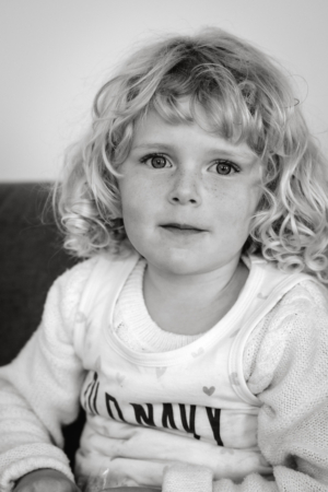 People-Shooting, Schwesternshooting Two little girls, Thielen Fotografie und Film