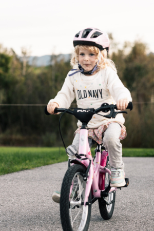 People-Shooting, Schwesternshooting Two little girls, Thielen Fotografie und Film