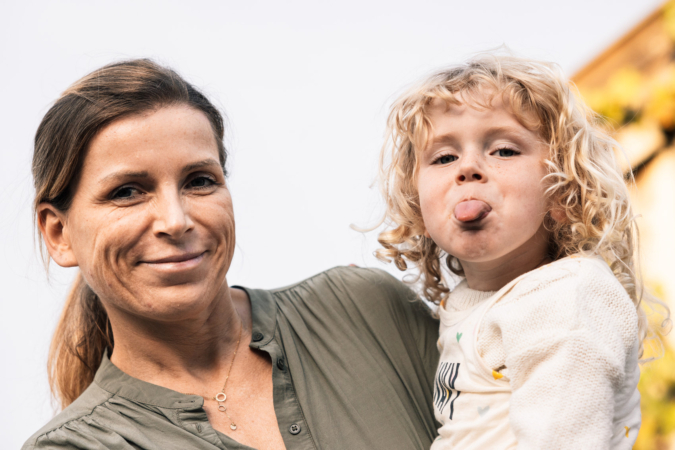 People-Shooting, Schwesternshooting Two little girls, Thielen Fotografie und Film
