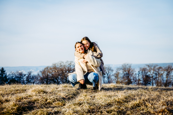 People-Shooting, Schwesternshooting im Winter am See, Thielen Fotografie und Film