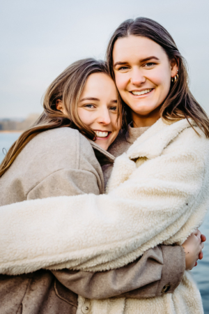 People-Shooting, Schwesternshooting im Winter am See, Thielen Fotografie und Film
